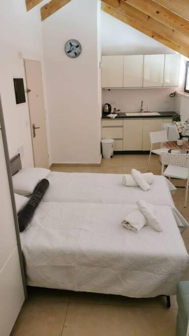 A Wonderful Studio6 Apt In The Center Of Jerusalem Eksteriør bilde